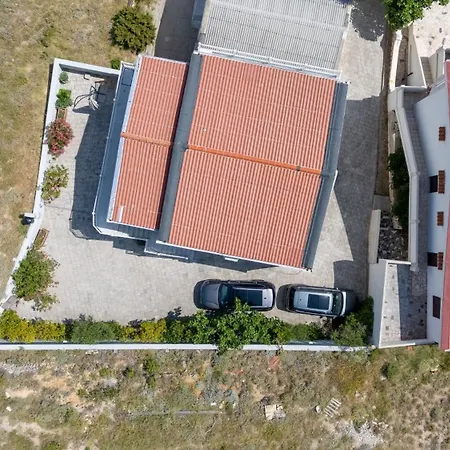 Sol In Sonce * Pag Town